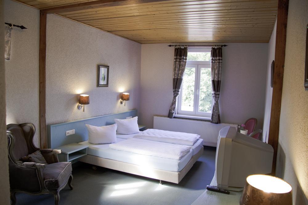 Gasthof Schloss Hubertus Ερφούρτη Εξωτερικό φωτογραφία